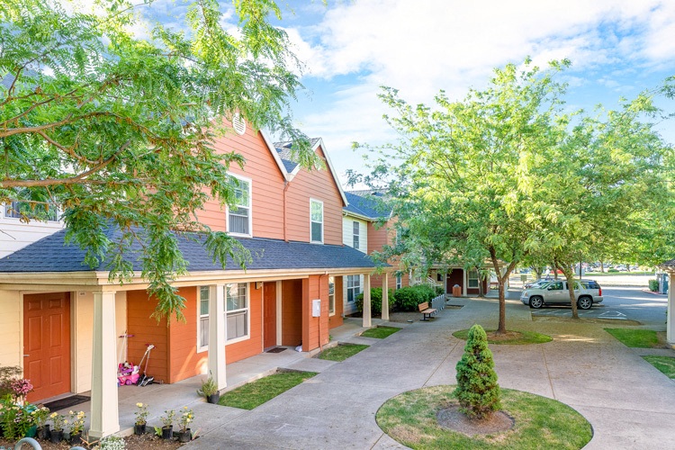 Jose Arciga Building Exterior